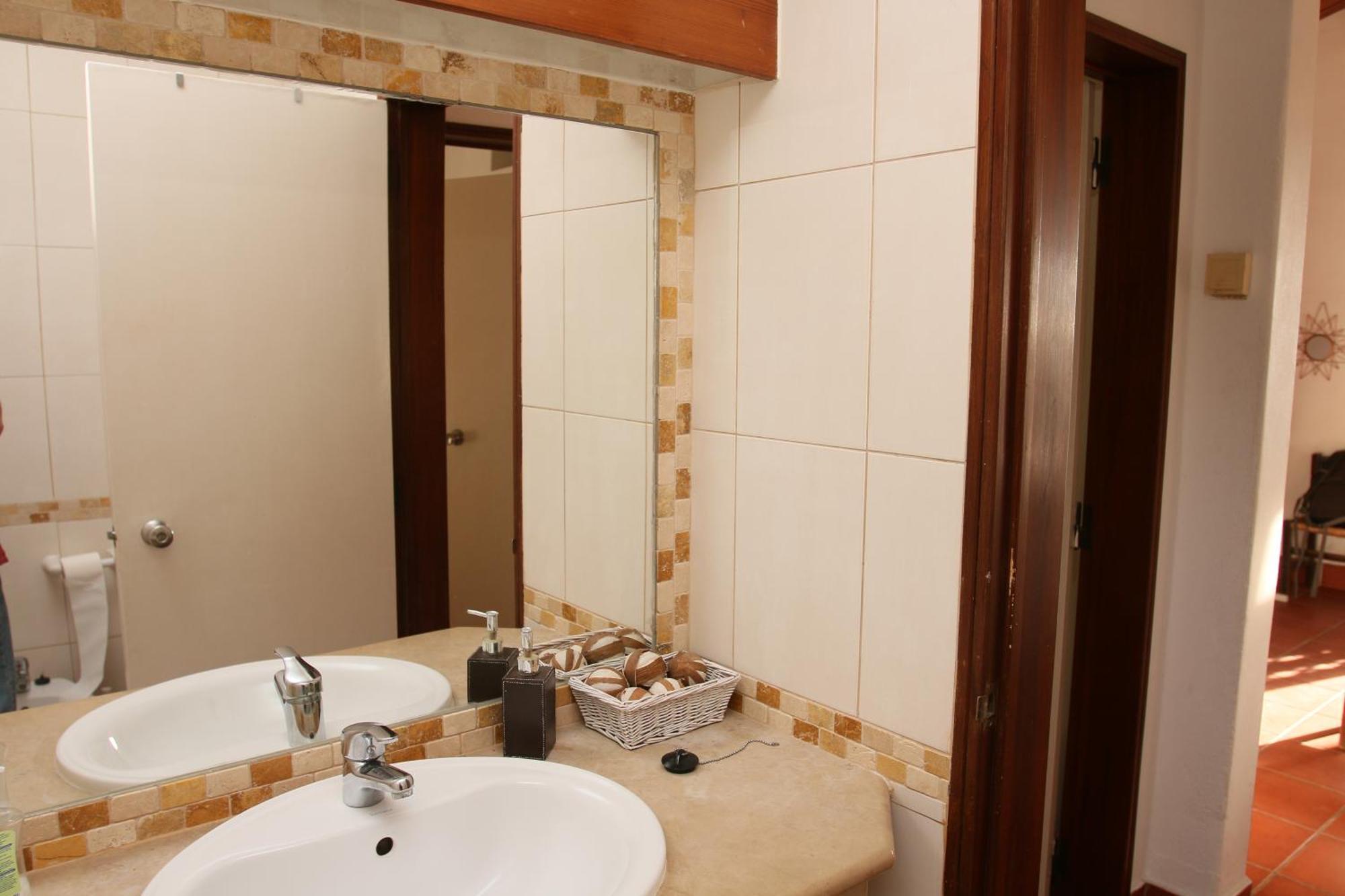 Villa Jacaranda - 550M From The Beach - Free Wifi - By Bedzy 알부페이라 외부 사진